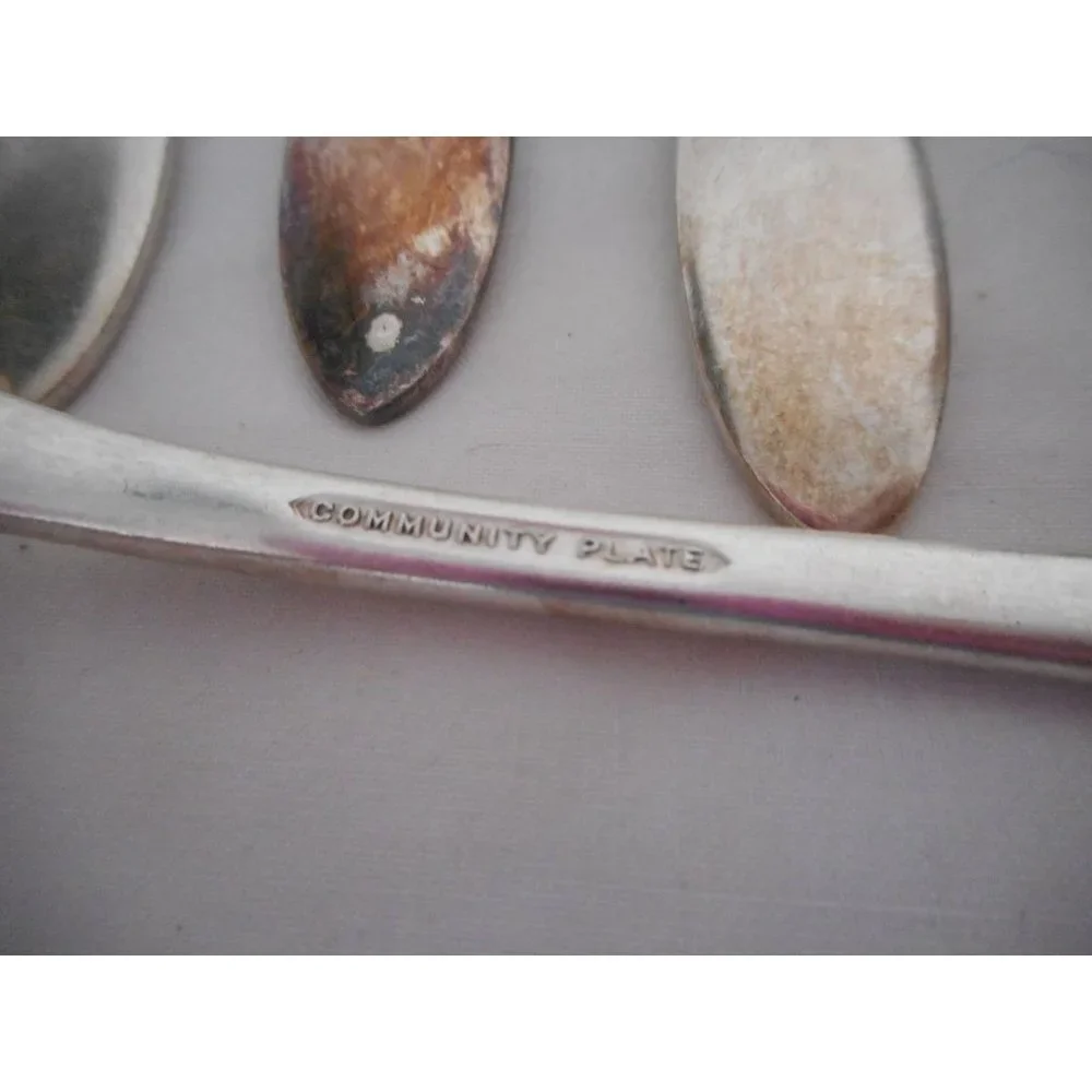 4 Oneida 1932 Lady Hamilton French Dinner forks Art Deco Community Silver Plate